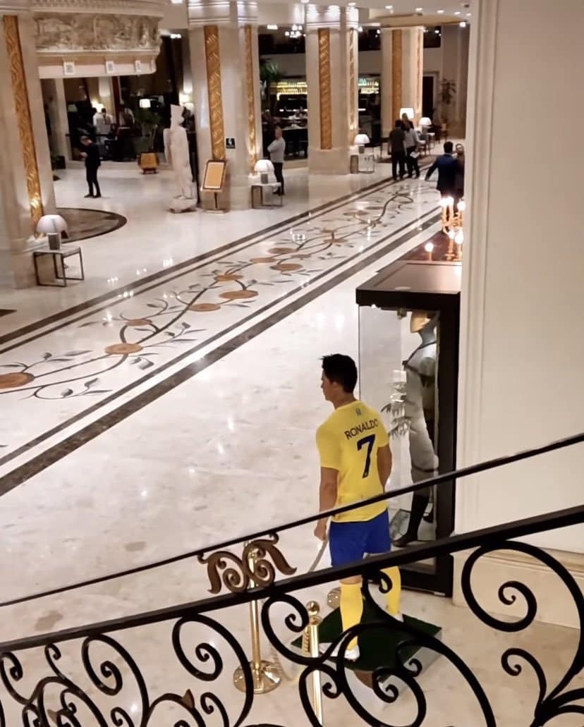 AFC Champions League : L'incroyable hommage de l'Iran pour Ronaldo (PHOTOS) 1 20230928 121357