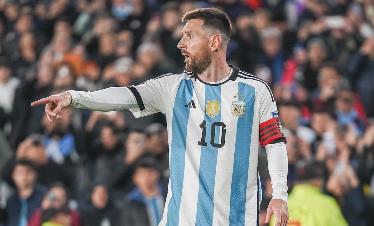 Messi : « C’est lui qui m’a demandé de changer ».