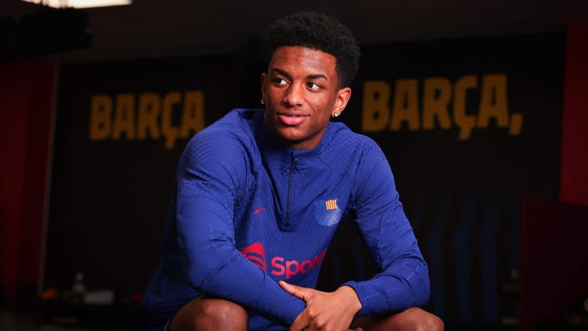 Balde snobe Messi, Ronaldinho et choisit un africain comme le meilleur dribbleur de tous les temps