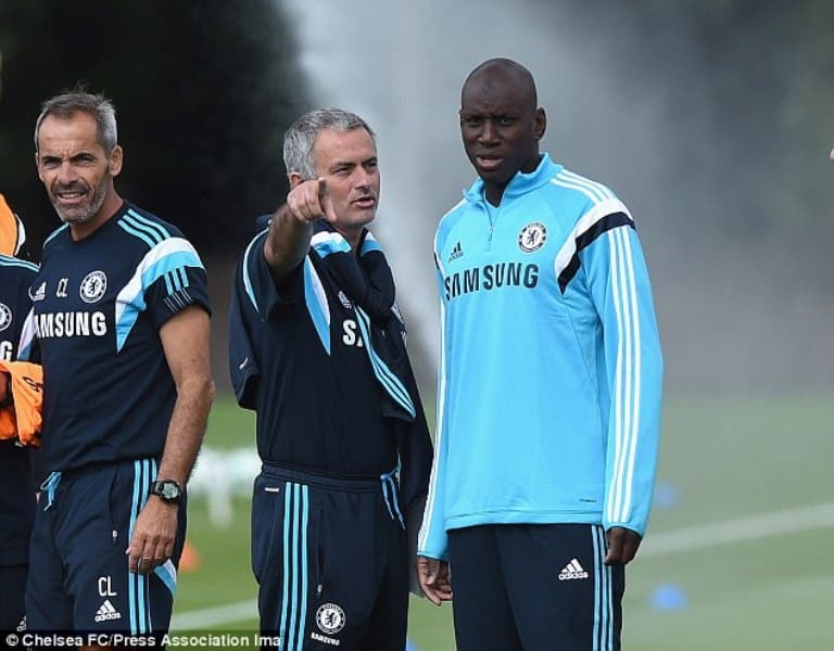 Demba Ba et José Mourinho