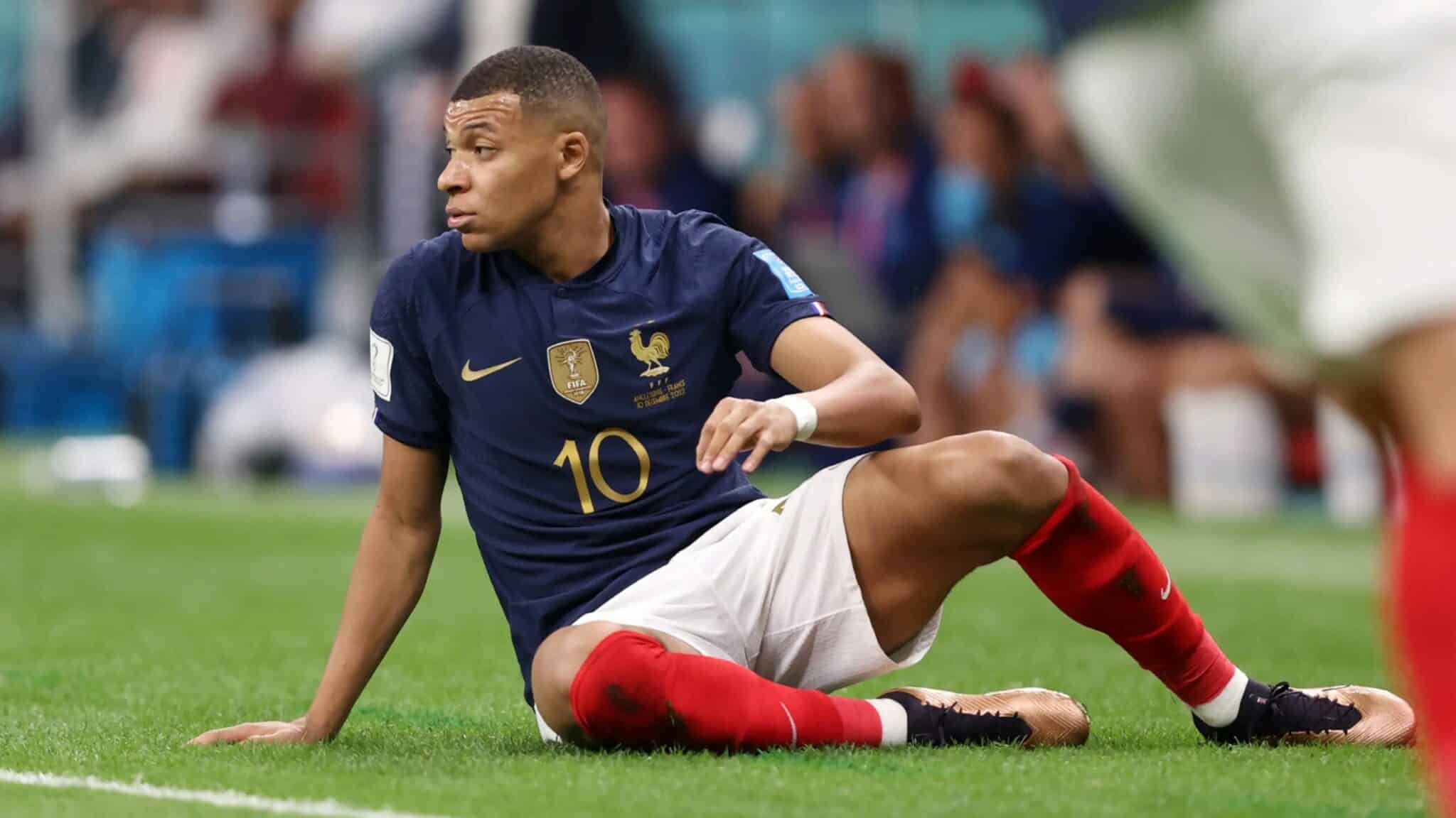 PSG : Blessé au genou, Le verdict vient de tomber pour Mbappé (Le Parisen)