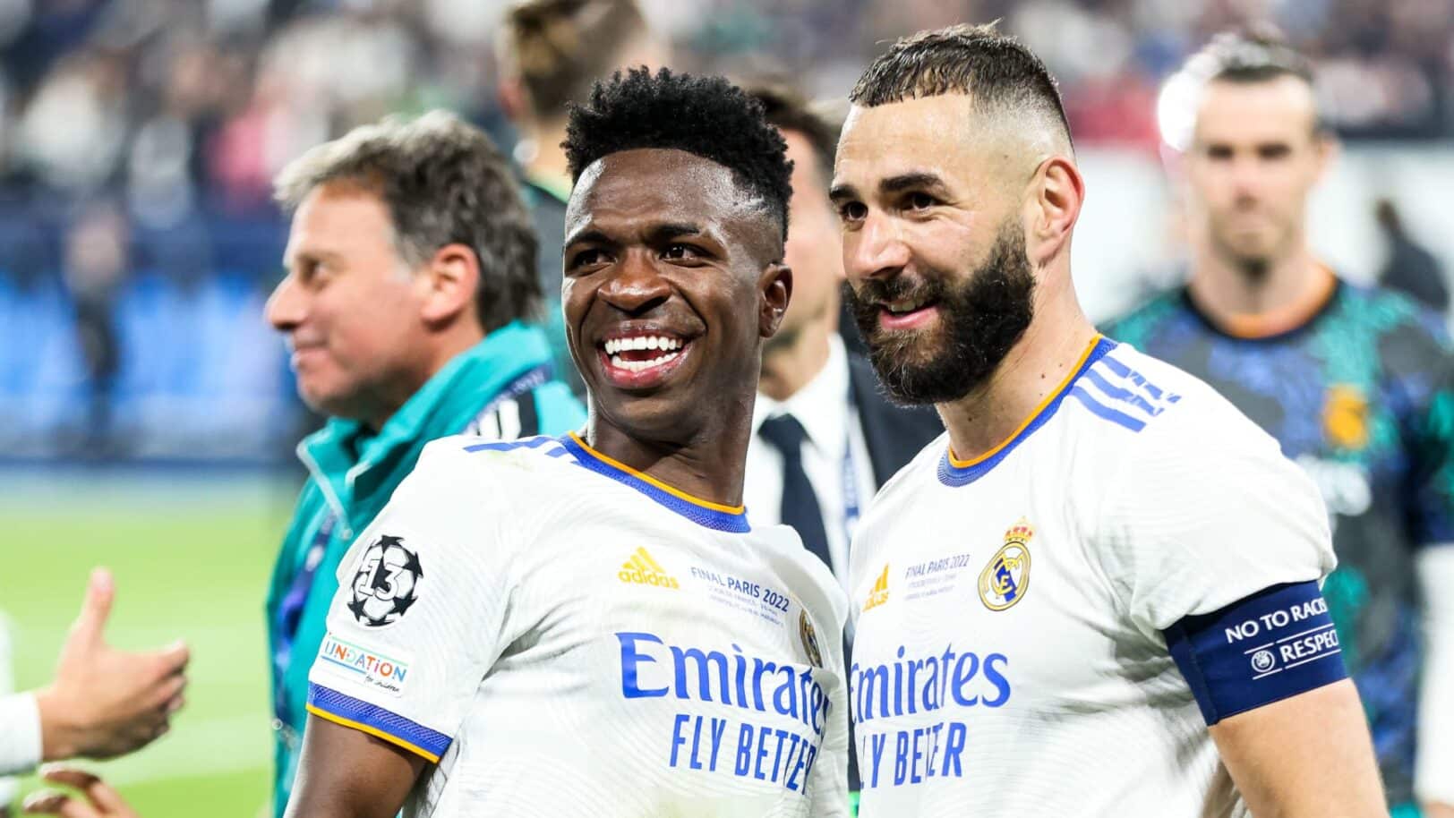 Vinicius JUNIOR et Karim BENZEMA 1649549