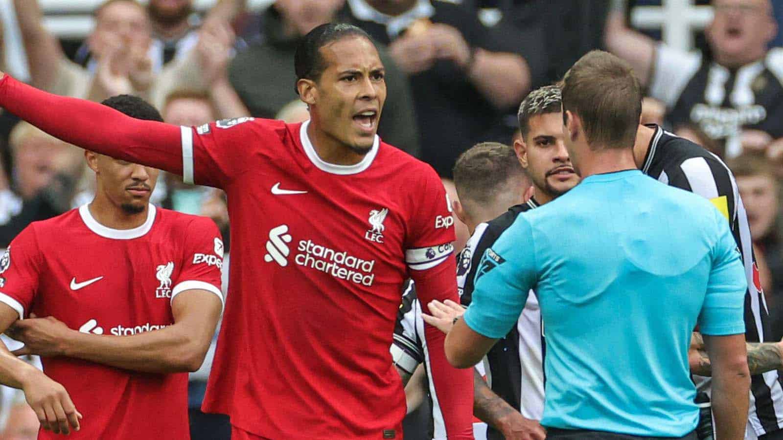 Van Dijk obtient une interdiction supplémentaire pour abus envers l’arbitre