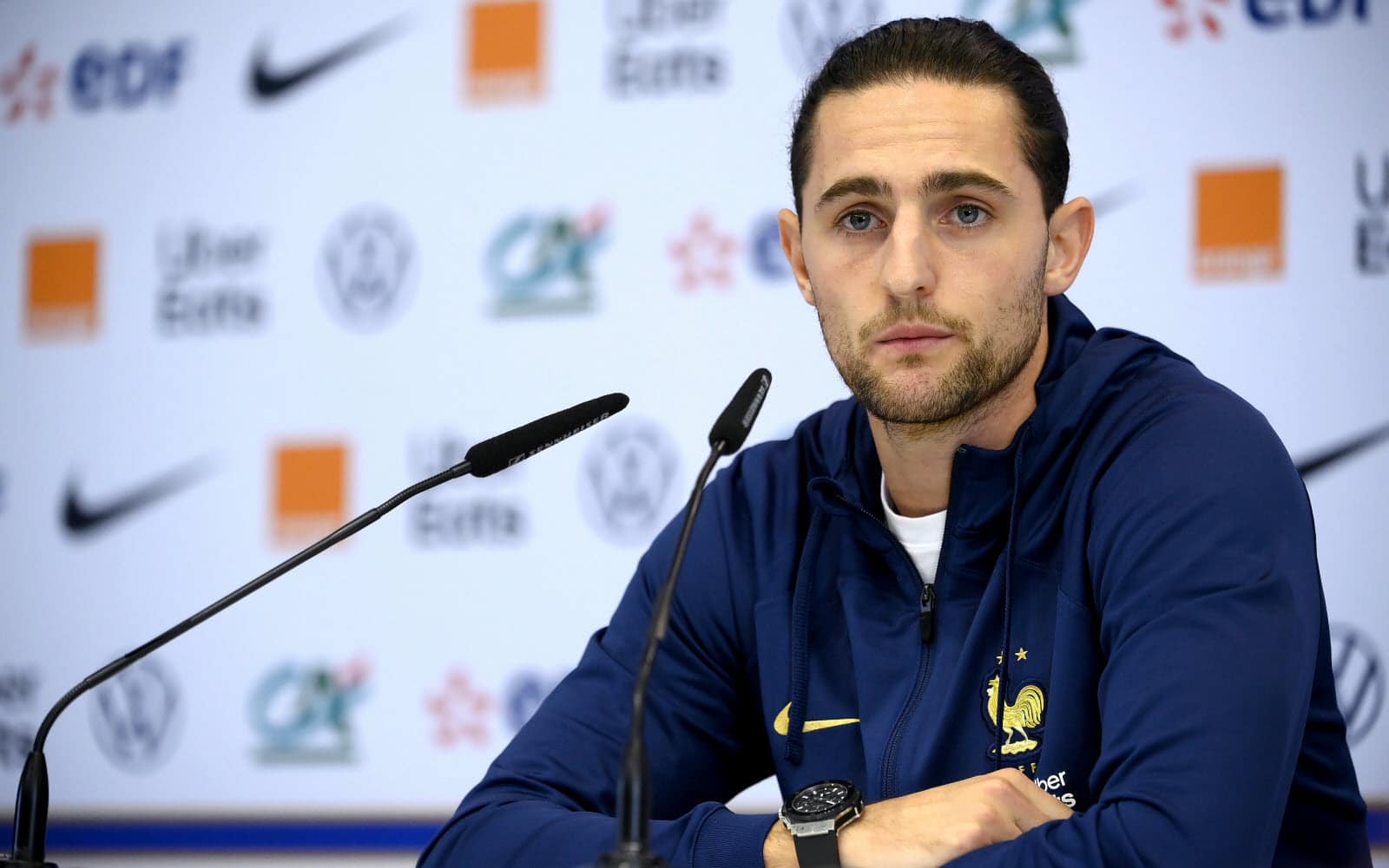 adrien rabiot est apparu serein devant les journalistes mercredi en conference de presse photo afp franck fife 1670427556