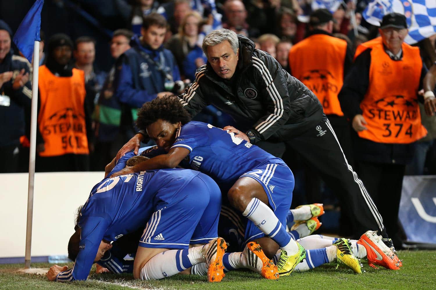 Chelsea José Mourinho et Demba Ba