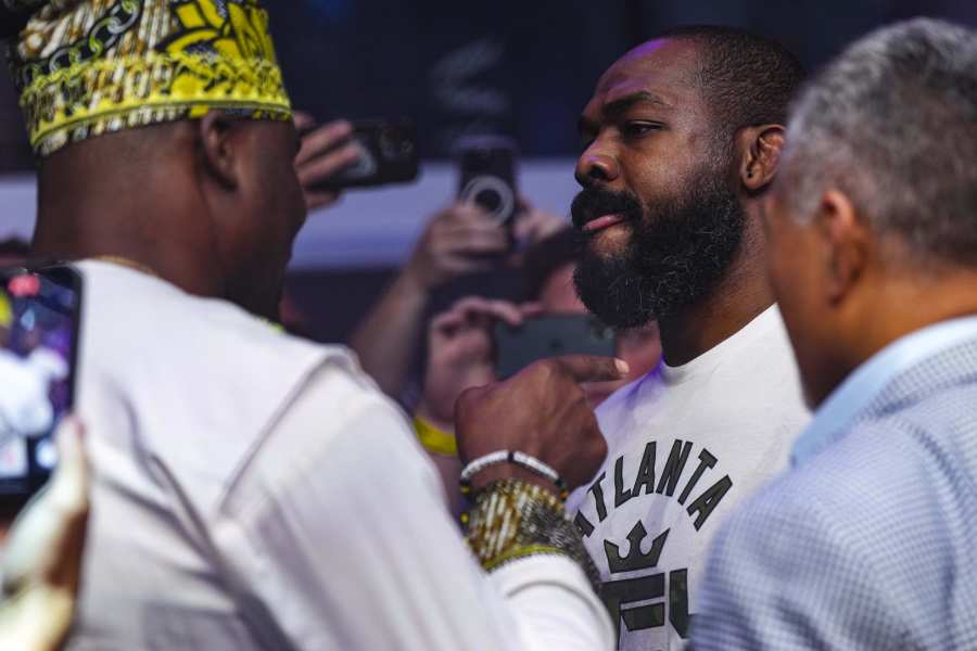MMA - Tyson Fury ignore sévèrement Francis Ngannou : "Personne ne peut battre Jon Jones à part…" 2 Ngannou - Jon Jones