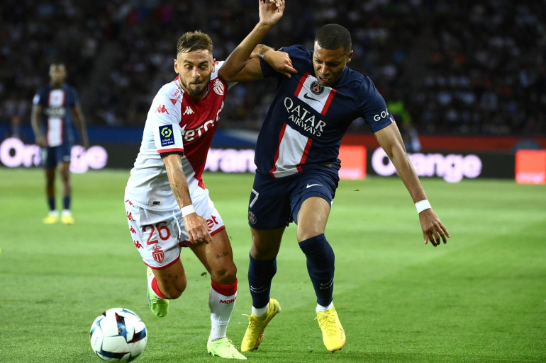 Kylian Mbappé contre l'AS Monaco 