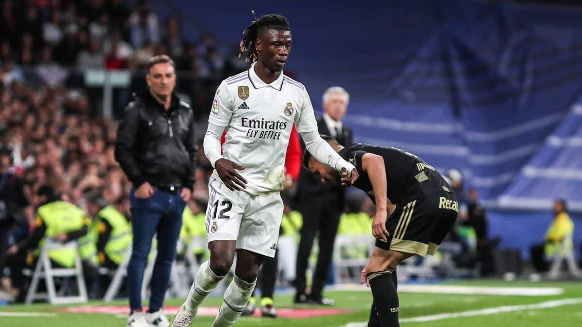 Real Madrid : Eduardo Camavinga fait la leçon à deux tauliers d’Ancelotti !