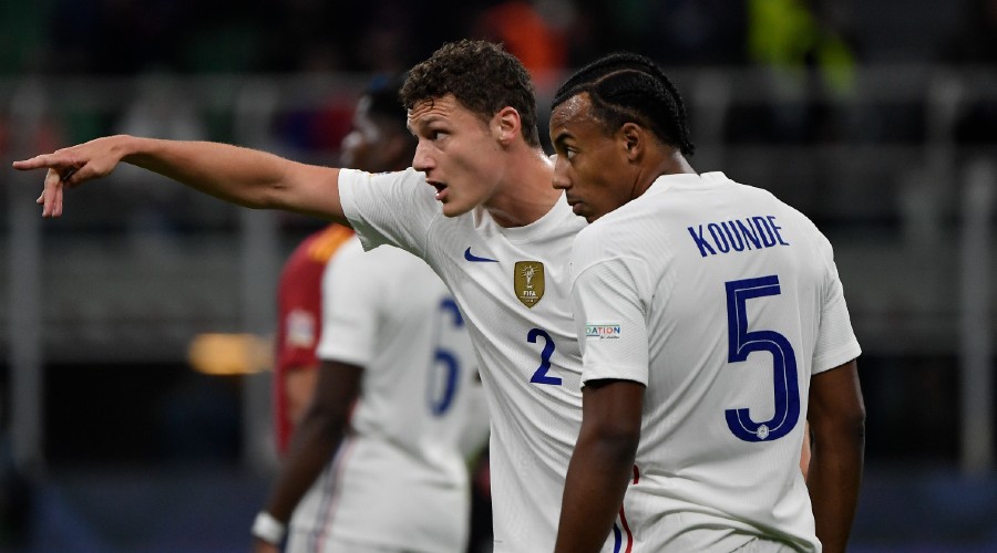 Benjamin Pavard et Jules Kounde