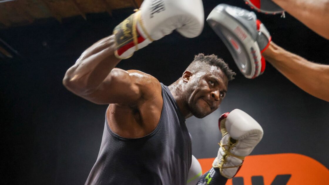 Prochain combat de boxe de Francis Ngannou, il largue une bombe « Les discussions avancent bien »