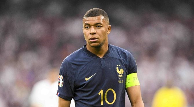 Endeuillé, Kylian Mbappé quitte expressément le rassemblement de l’équipe de France