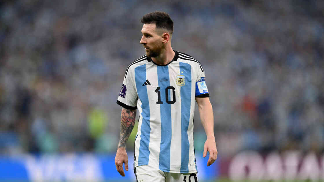 En colère, Messi tacle un joueur uruguayen : «Il doit respecter les anciens»