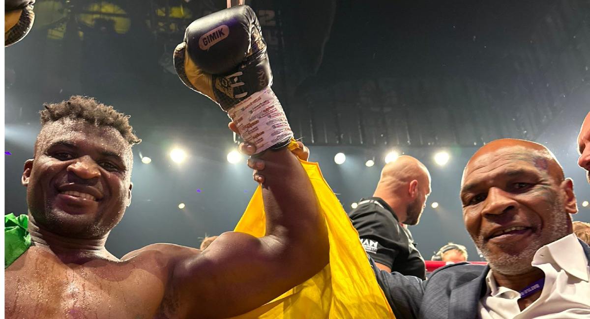 La sortie choc de Mike Tyson sur la défaite polémique de Francis Ngannou : "Ce n'est pas du vol car…"