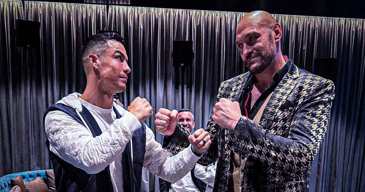 VIDÉO : L’étrange réaction de Tyson Fury quand Ronaldo le menace avec un coup de poing