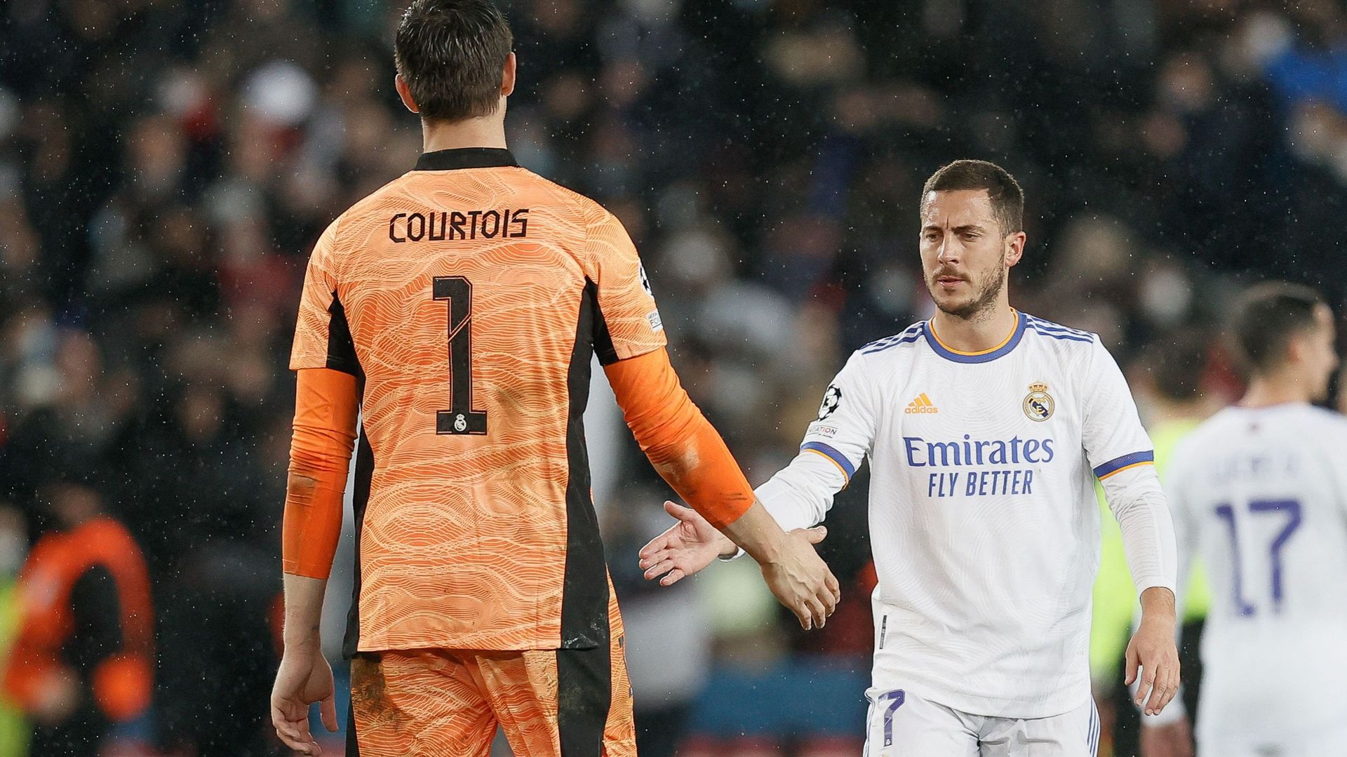 Real Madrid: Courtois réagit enfin à la retraite professionnelle de Hazard