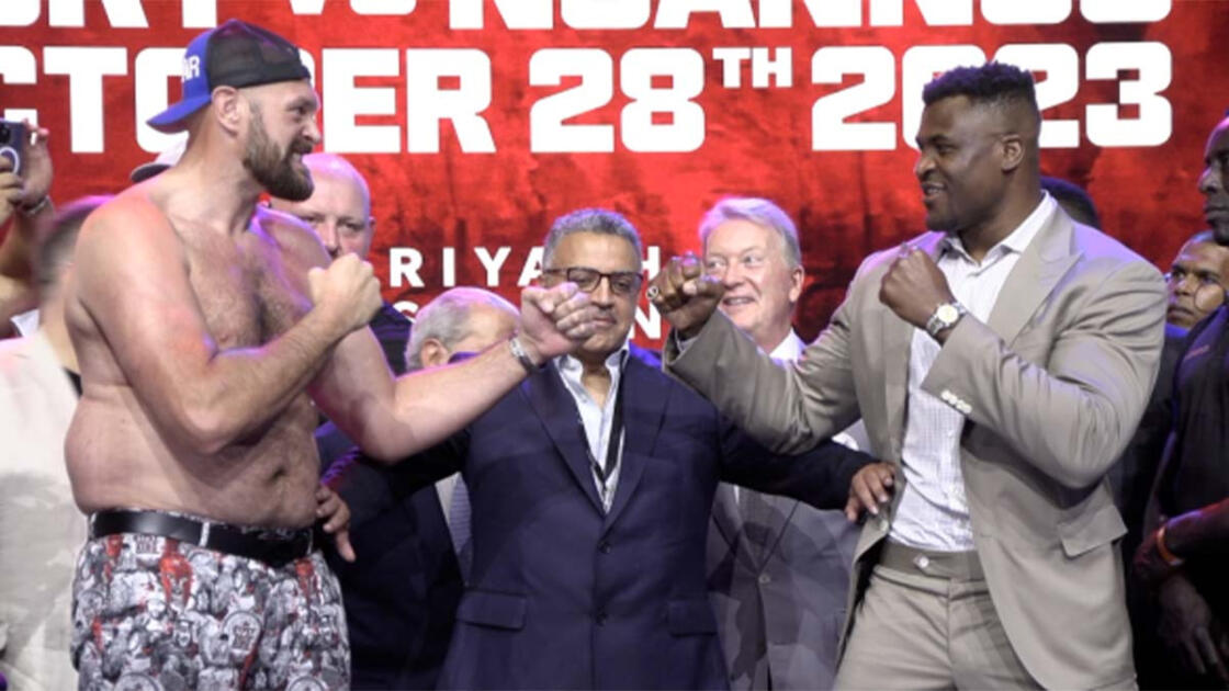 Avant de se rendre à Riyad, Francis Ngannou a travaillé dur à Las Vegas, peaufinant son équilibre, sa position corporelle et d'autres techniques.