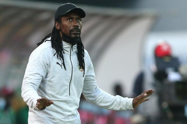  Aliou Cissé n'aurait pas dû placer son équipe type face aux Camerounais.