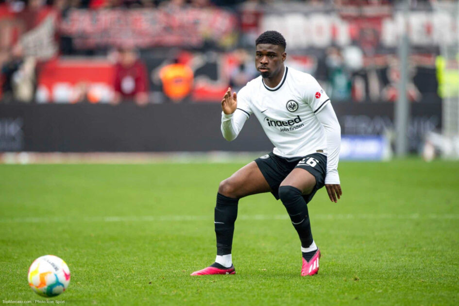 En début de saison, Éric Junior Dina Ebimbe a inscrit cinq buts en 13 matches du TCC avec l'Eintracht Frankfurt.