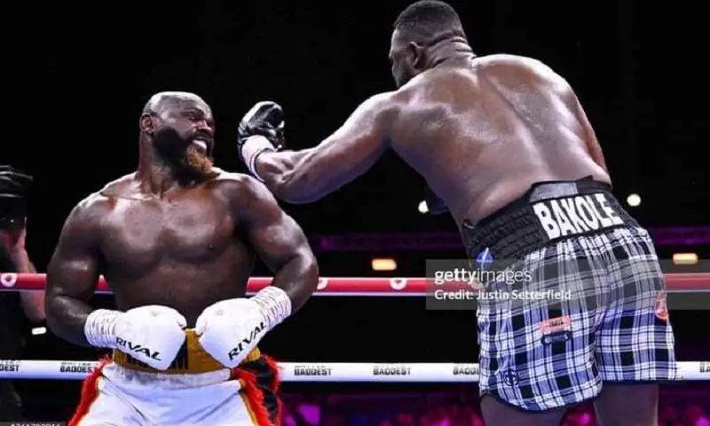 Carte Fury – Ngannou : Carlos Takam essuie une cuisante défaite contre Martin Bakole (VIDEO)