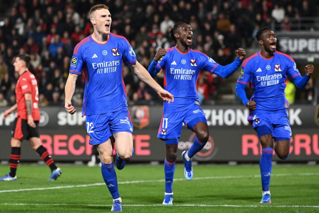 Lyon bat Rennes et tient enfin sa première victoire de la saison