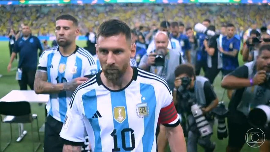 Scènes incroyables au Maracana, Messi se lâche après la victoire de l’Argentine !