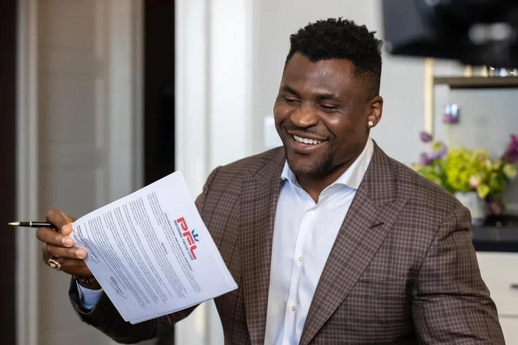 MMA : De retour aux USA, Francis Ngannou annonce les couleurs de 2024 avec le PFL !