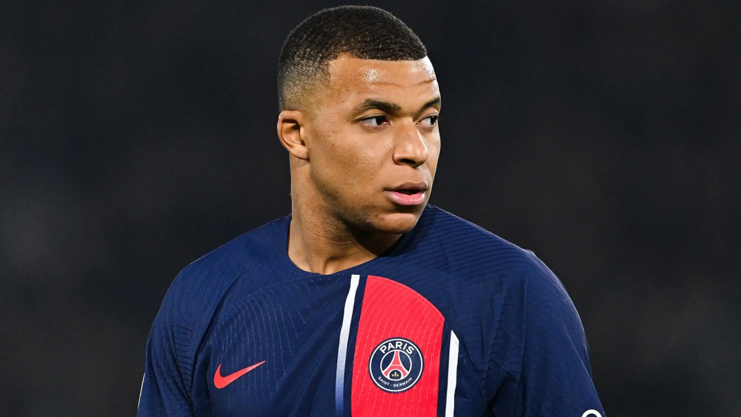 Mbappé divise le vestiaire : des tensions émergent au PSG