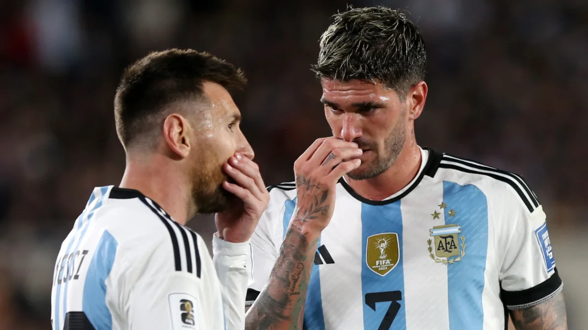 Traité de garde du corps de Messi, Rodrigo De Paul répond au geste obscène d’Ugarte