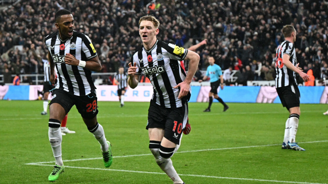 Premier League : Newcastle inflige la première défaite de la saison à Arsenal