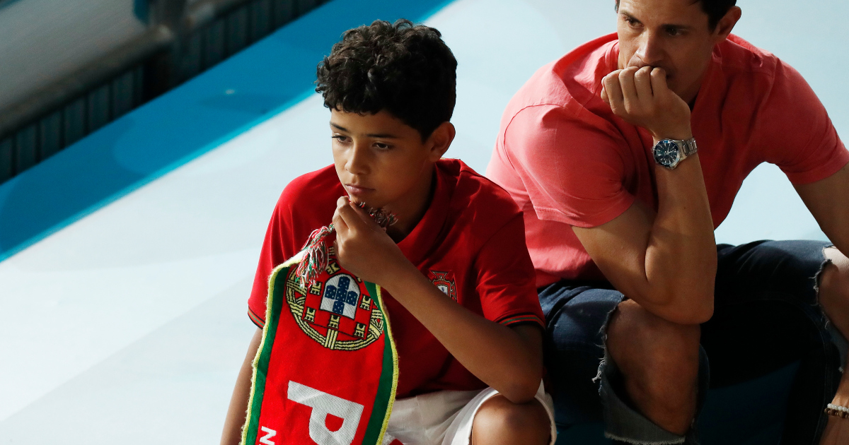 Al Nassr: Le bel hommage de l’équipe U13 à Cristiano Jr blessé