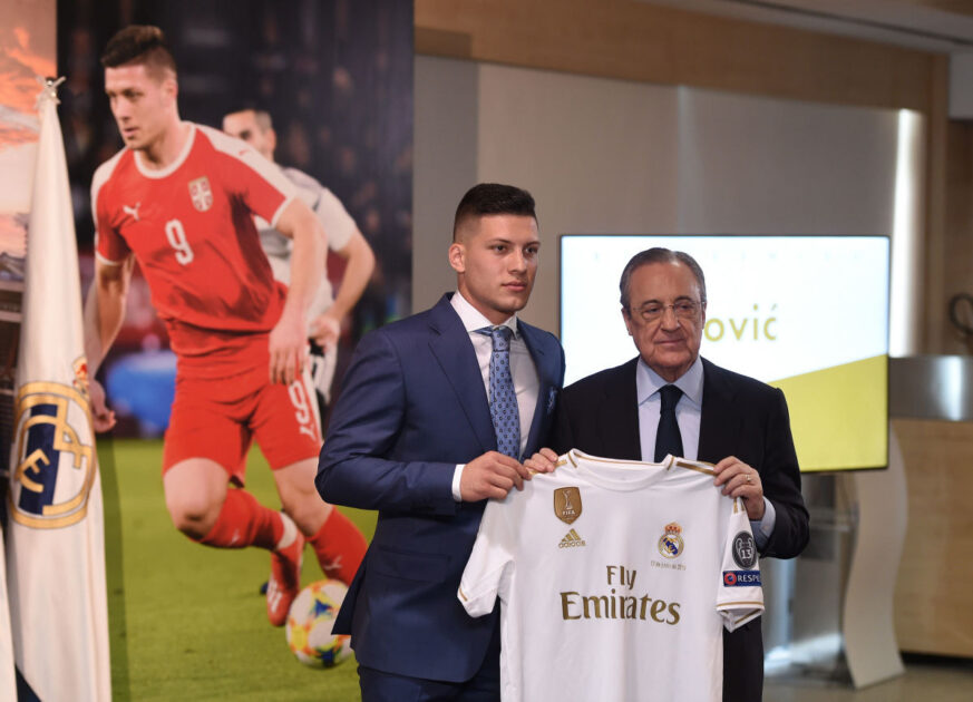 Ronaldo 4e, Bellingham 2e… Les 10 transferts les plus chers de l'histoire du Real Madrid 11 Les 10 transferts les plus chers de l'histoire du Real Madrid