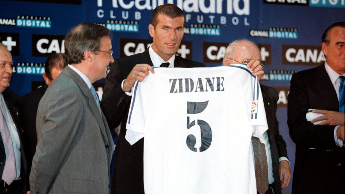 Ronaldo 4e, Bellingham 2e… Les 10 transferts les plus chers de l'histoire du Real Madrid 8 Les 10 transferts les plus chers de l'histoire du Real Madrid