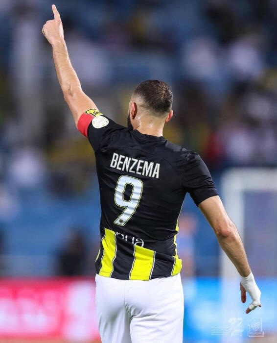 Equipe de France: Karim Benzema joue le conseiller auprès d'un taulier de Deschamps 2 image 16 13