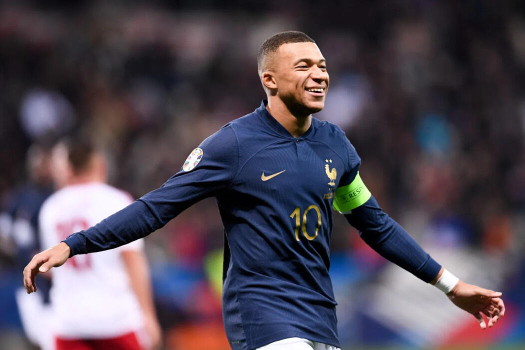 Mbappé partage sa réaction hilarante après avoir atteint les 300 buts en carrière