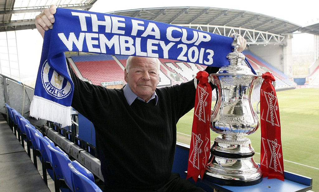 Dave Whelan : $220 million