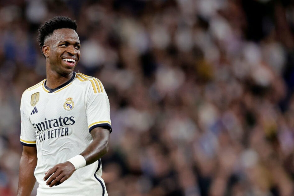 VIDEO : Vinicius Jr marque de la poitrine et fait le CALMA de Ronaldo ! 3 image 3 80