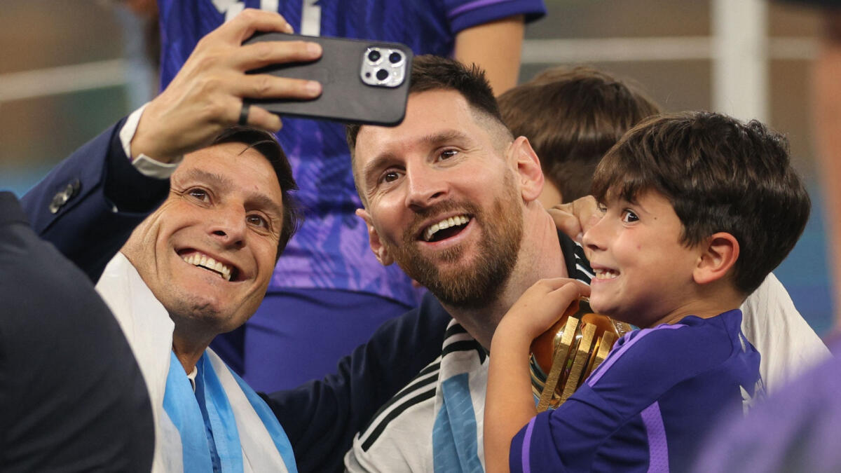 lionel messi javier zanetti argentina v france 2022