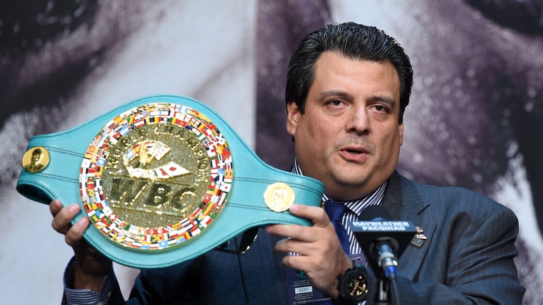 Le président de la WBC prend la défense de Francis Ngannou : "J'espère que justice sera rendue"