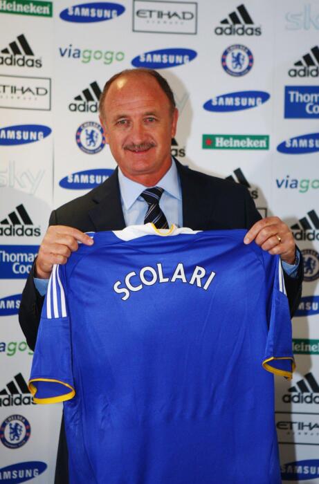 «J'avais été viré de Chelsea à cause de lui», Felipe Scolari désigne le coupable entre Drogba et Anelka 2 Scolari