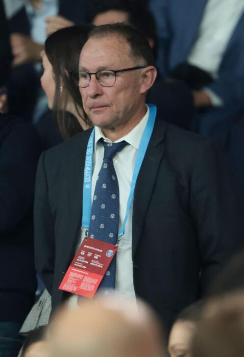 Papin dithyrambique envers Mbappé mais prédit son déclin : «Il va peut-être la perdre» 2 Papin
