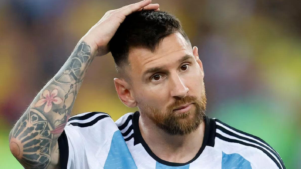 Il fracasse violemment Lionel Messi : « Merci d’être enfin toi depuis la Coupe du Monde, un gros tocard qui a… »