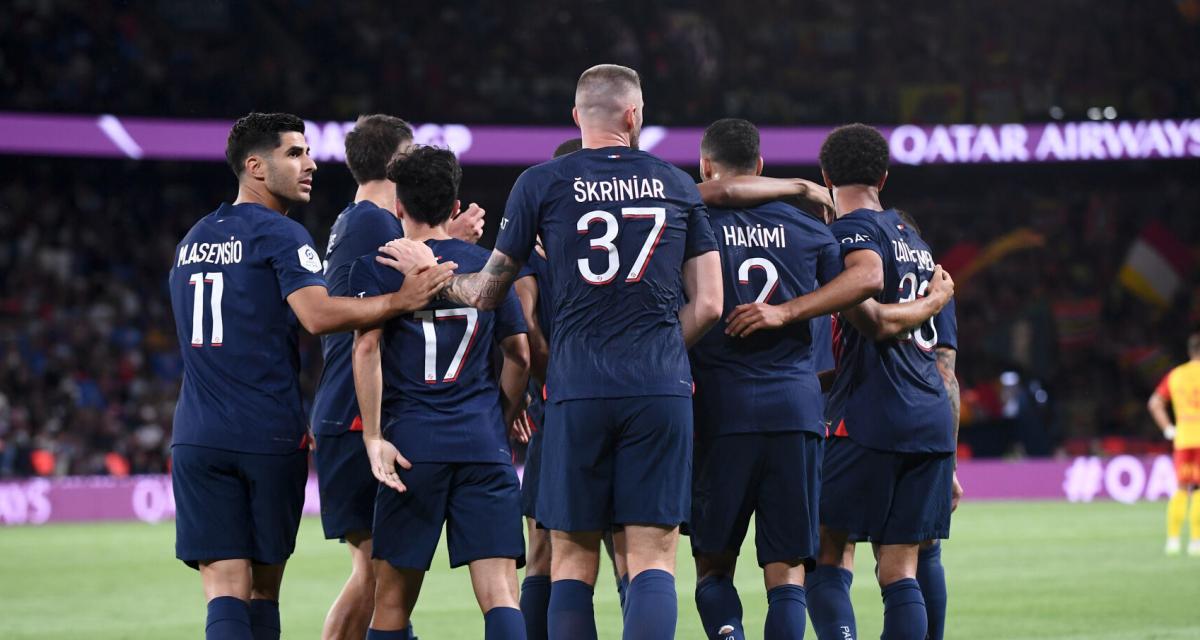 1200 L psg un nouveau maillot 2023 24 a fuit