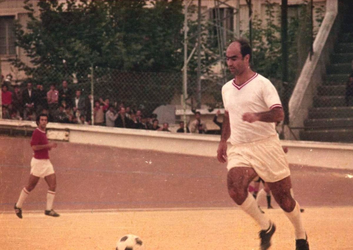 Mustapha Dahleb, Rabah Madjer ou Riyad Mahrez, les Fennecs ont de grands noms du foot. Dans cet article, voici le Top des meilleurs Algériens de l'histoire.