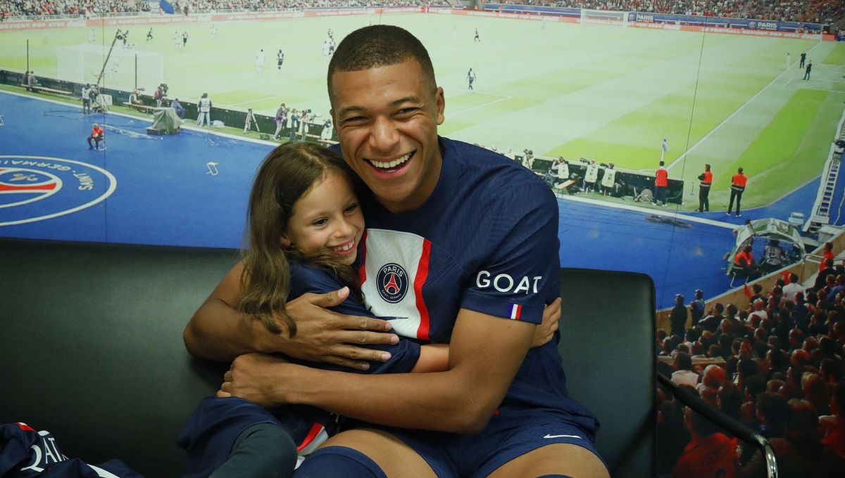 France - Kylian Mbappé surprend encore : "La Coupe du monde n'a pas changé ma vie alors que…"