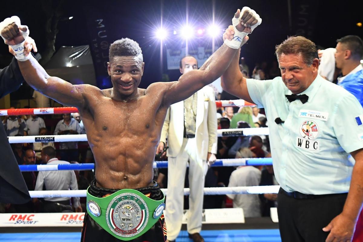 France : "Tony Yoka avait besoin d'être aidé", Robin Dolpierre le président de la ligue de boxe descend les juges