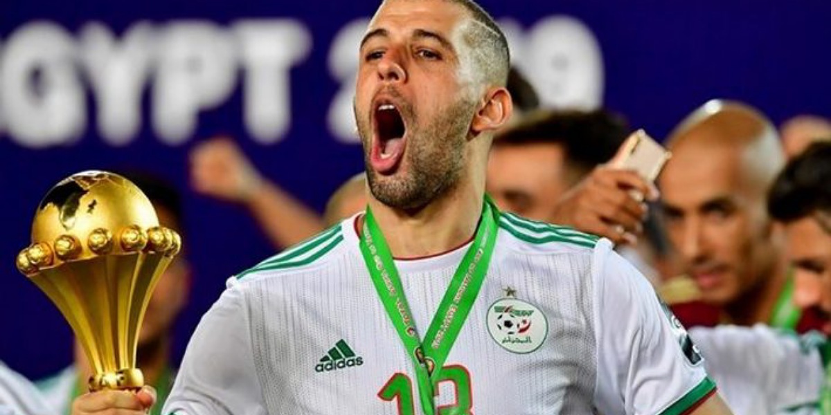 Le Sénégal écarté, Islam Slimani dévoile ses favoris pour la CAN 2023