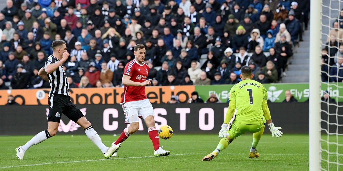 Boxing Day : Newcastle s’écroule sur sa pelouse face à Nottingham Forest