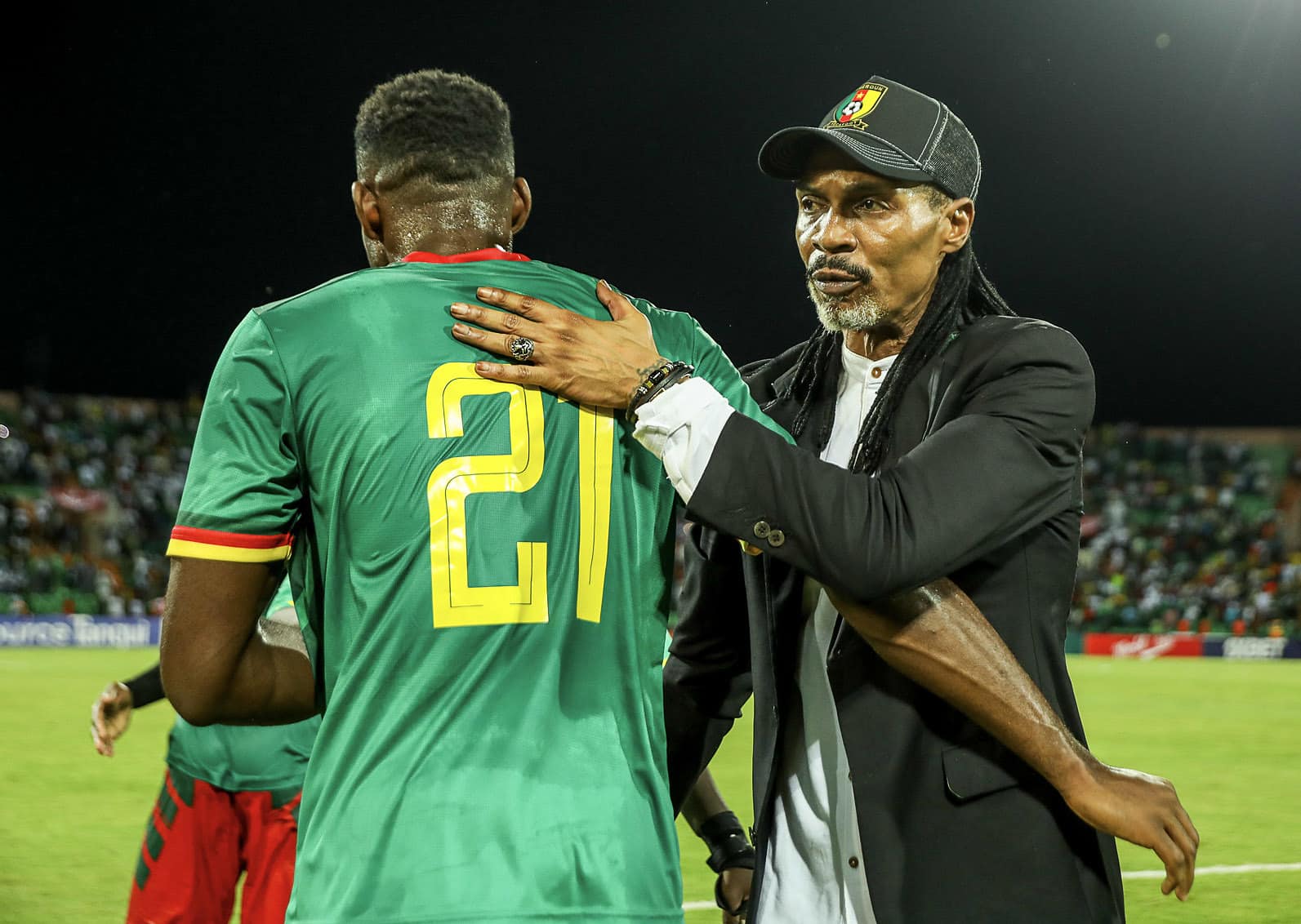 Cameroun : "Vous m'avez sauvé la vie", l'hommage poignant de Samuel Eto'o à Roger Milla