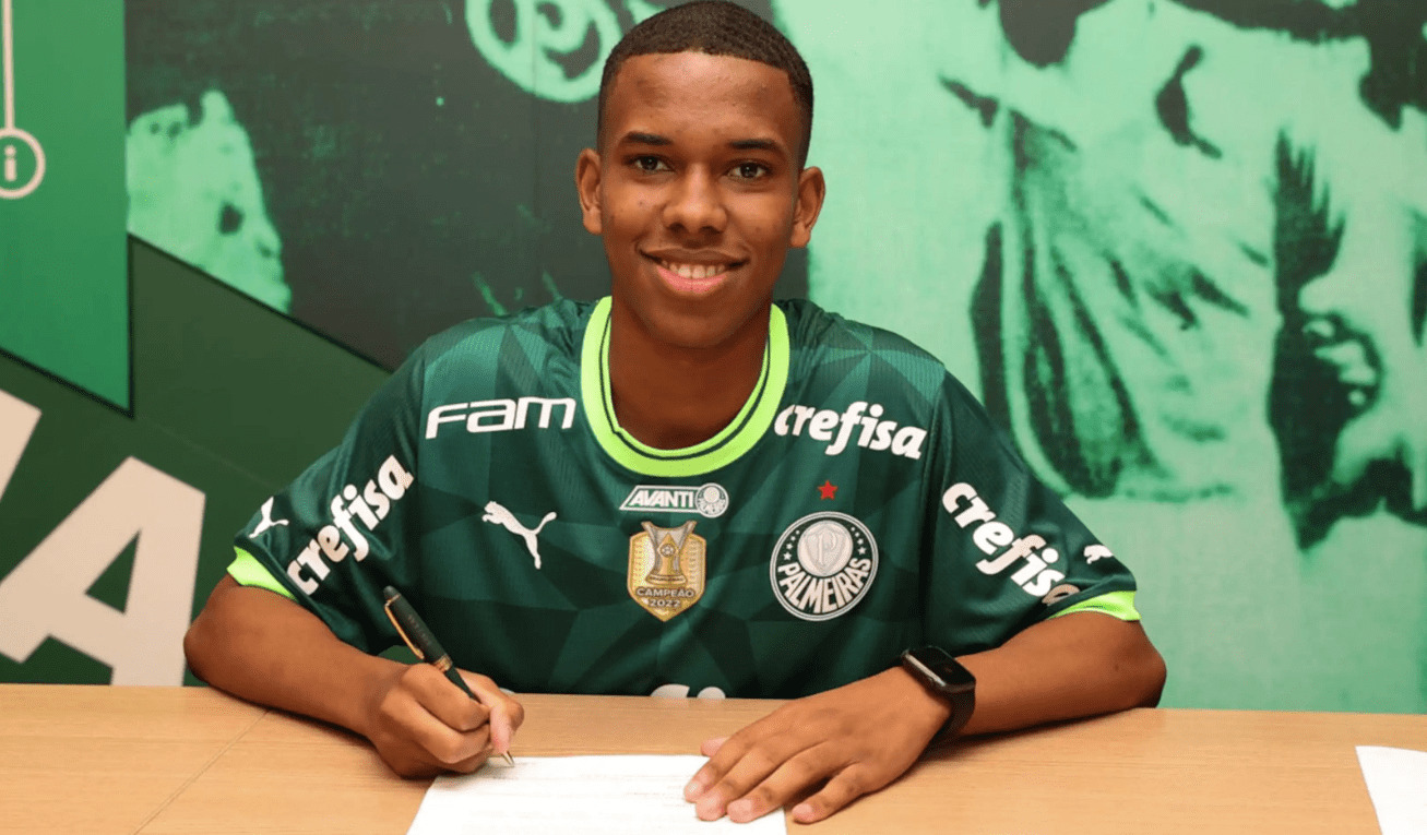 1 - Messinho: 16 years old