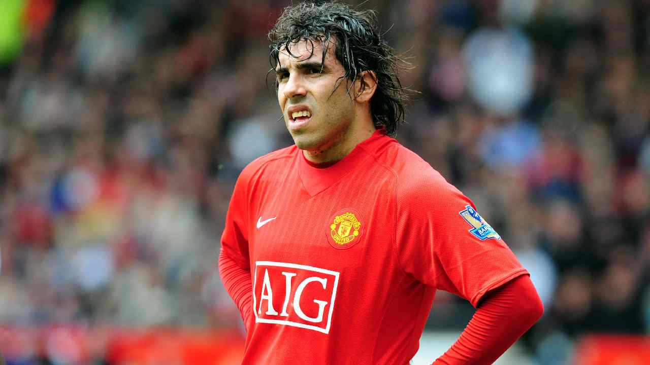 Carlos Tévez : "Je n'ai pas voulu apprendre l'anglais en Premier League à cause de ça" !